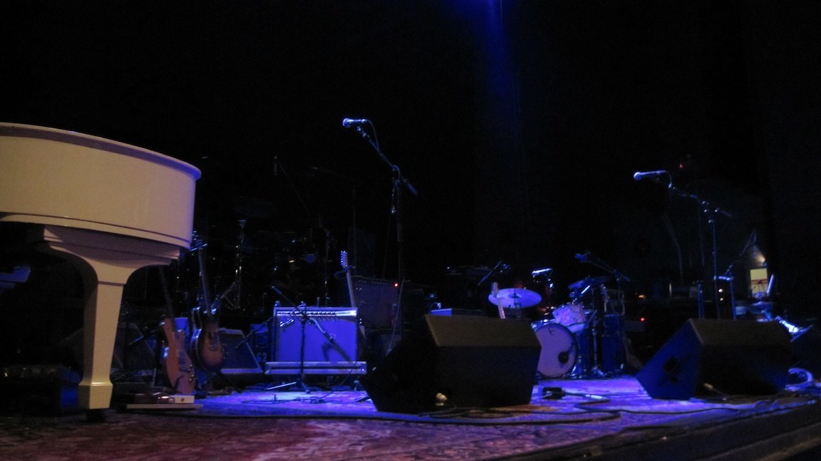 Loading Image